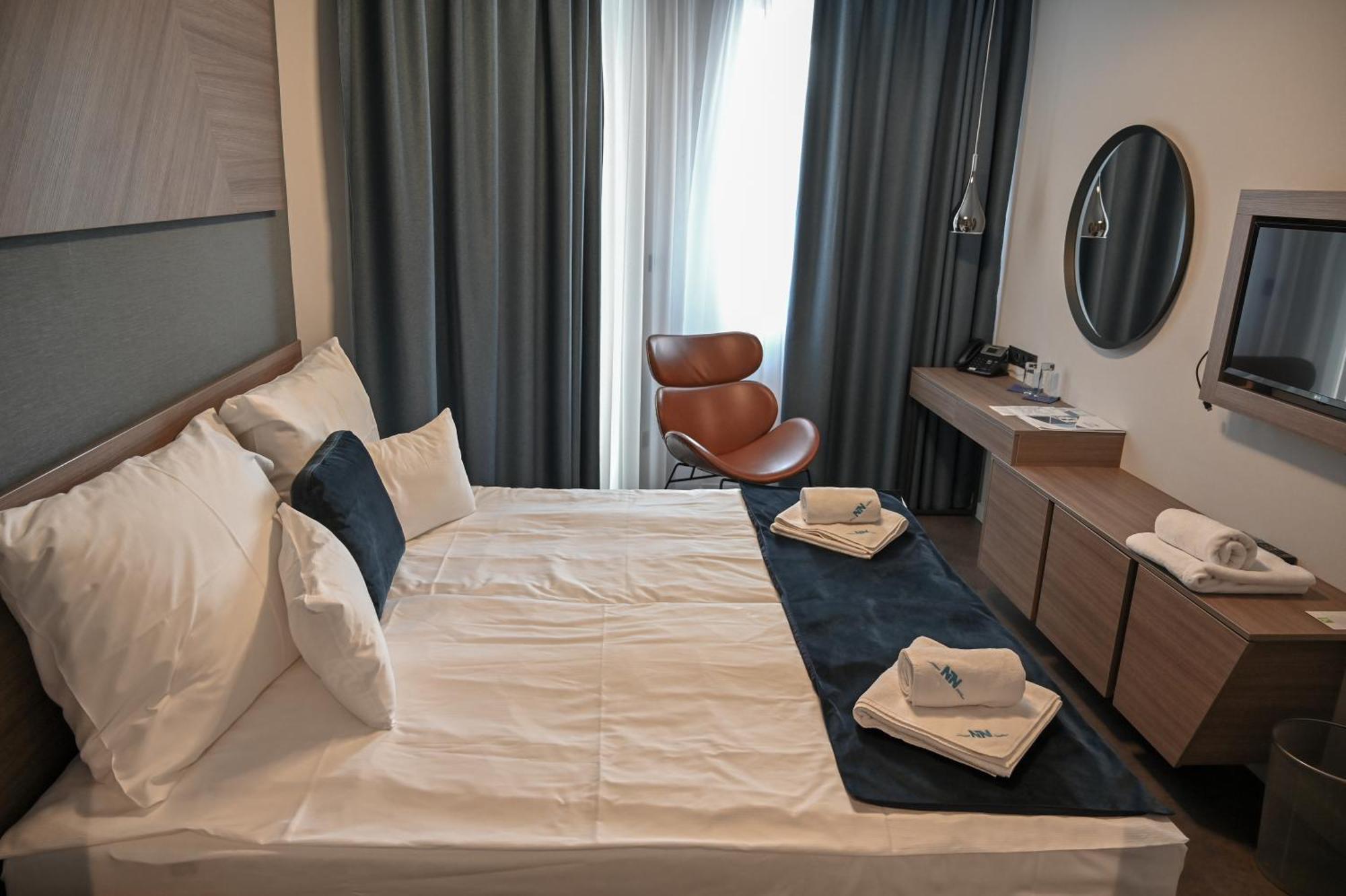 Nn Boutique Готель 4*